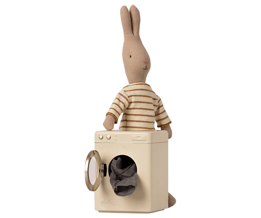 Máquina de lavar roupa em miniatura