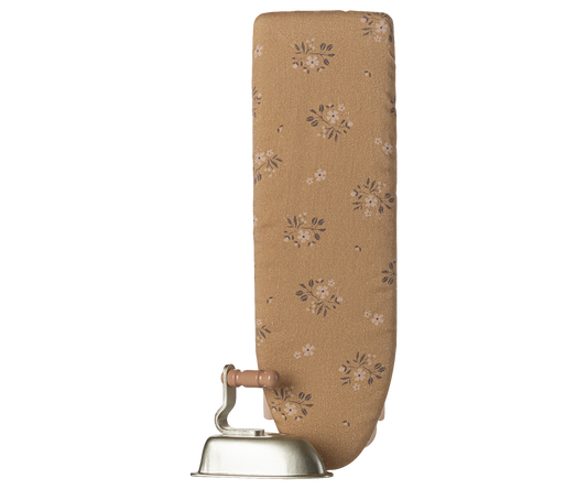 Ferro e tábua de engomar, Miniatura – Rosa pastel