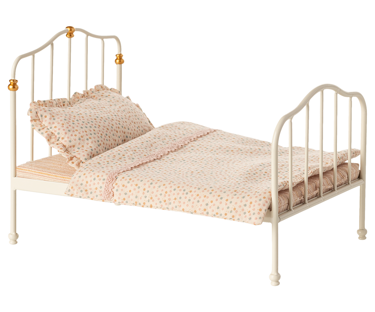 Cama vintage branco