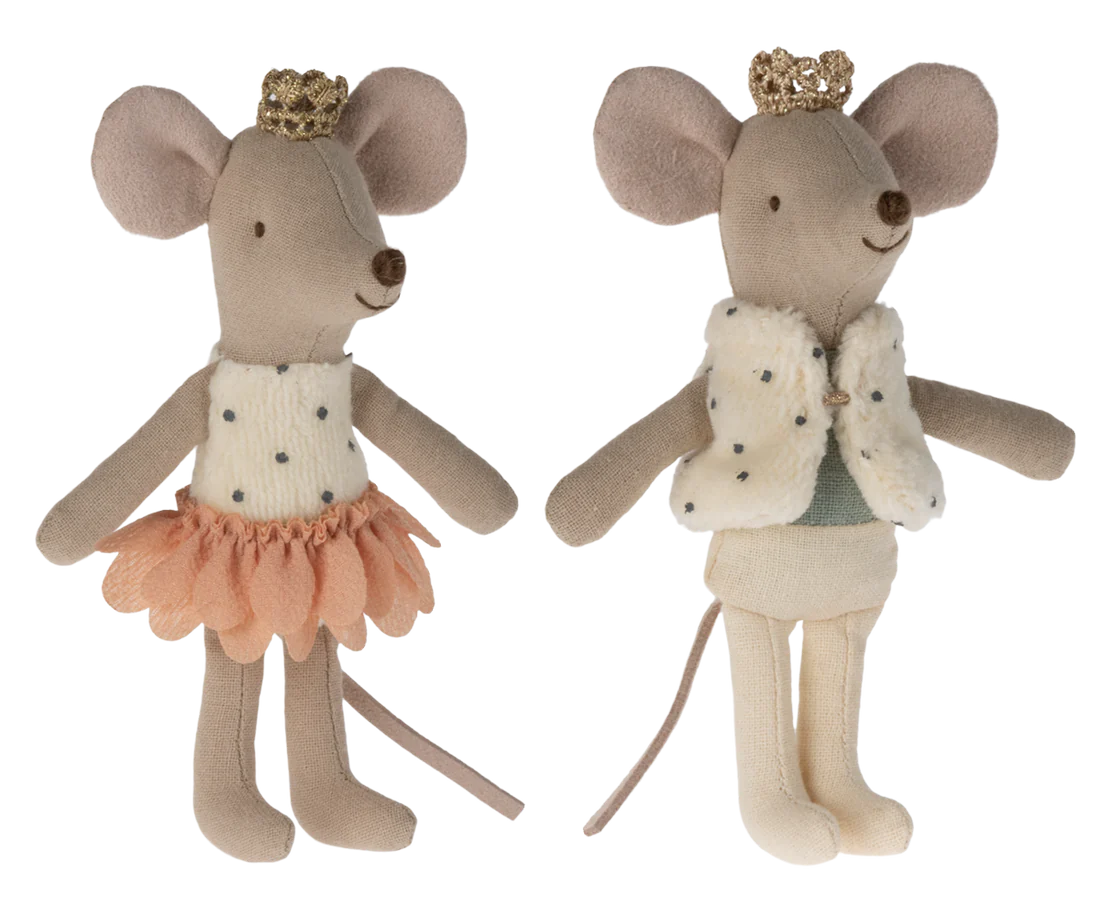 Ratinhos gémeos royal family na caixa