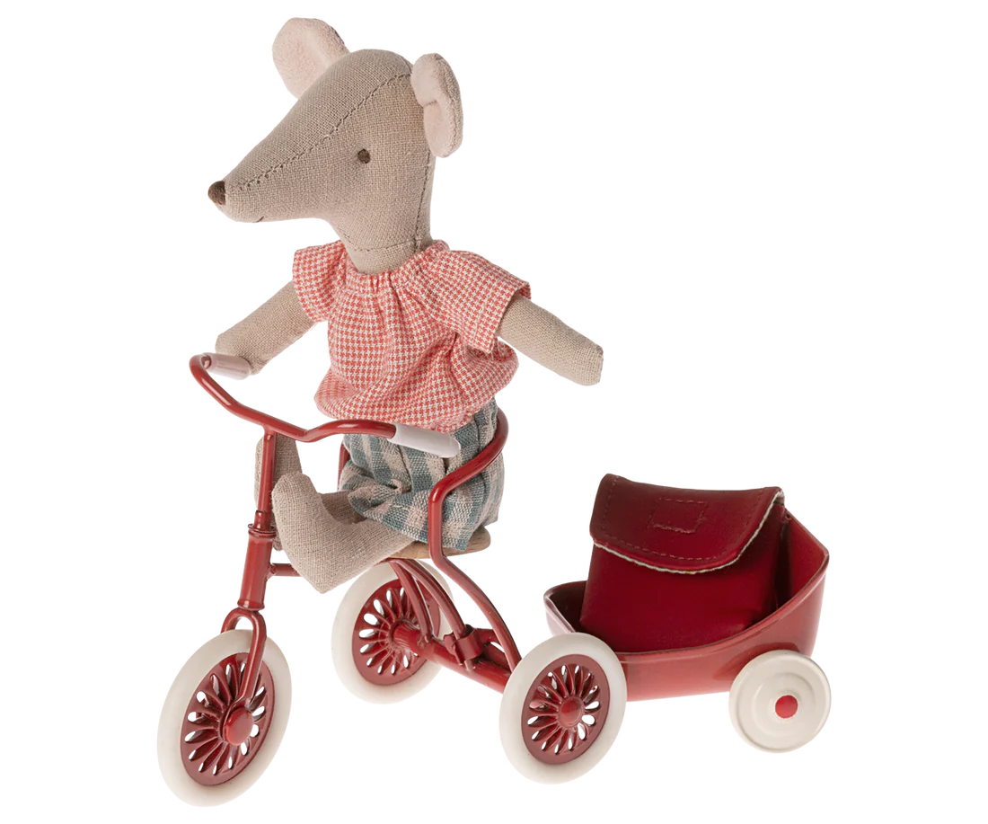 Ratinho triciclo, big sister red