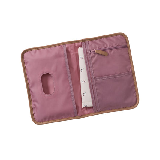 Muda fraldas groselhas