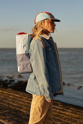 Mochila grande metade navy/azul
