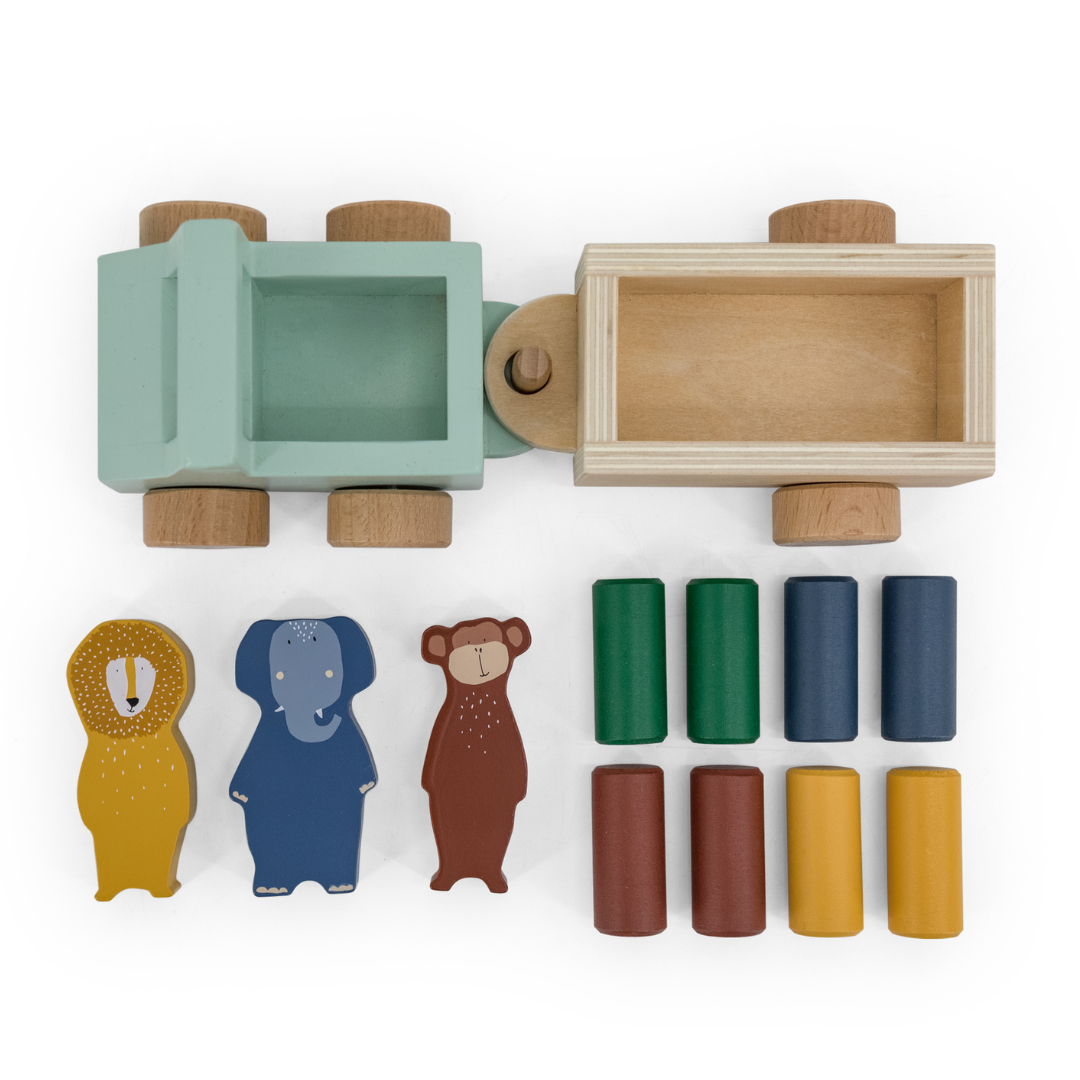 Carro com atrelado animais