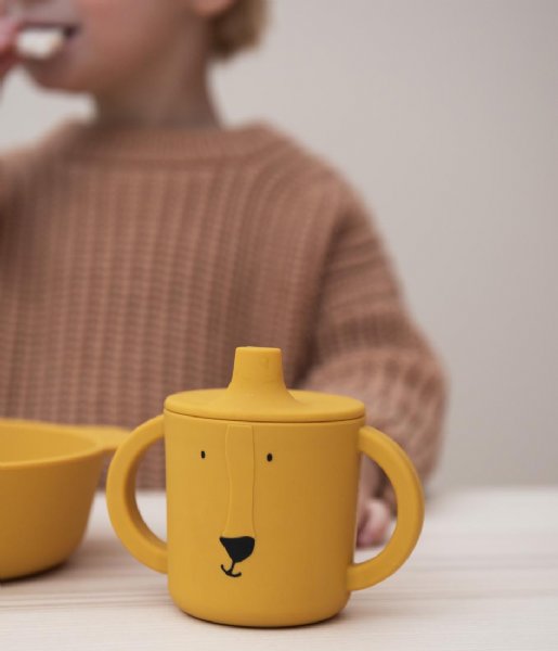 Copo silicone leão amarelo