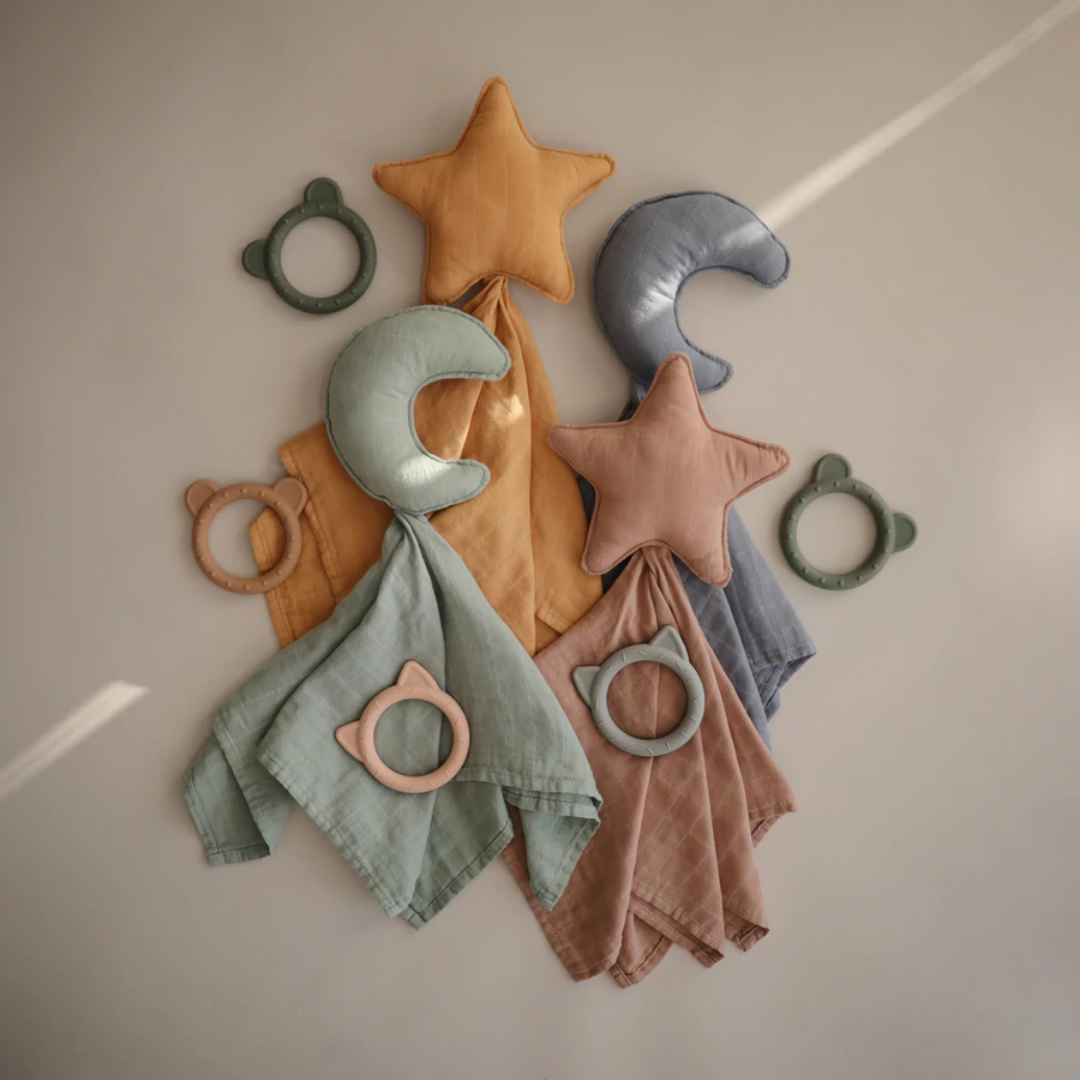 Doudou mushie estrela amarela