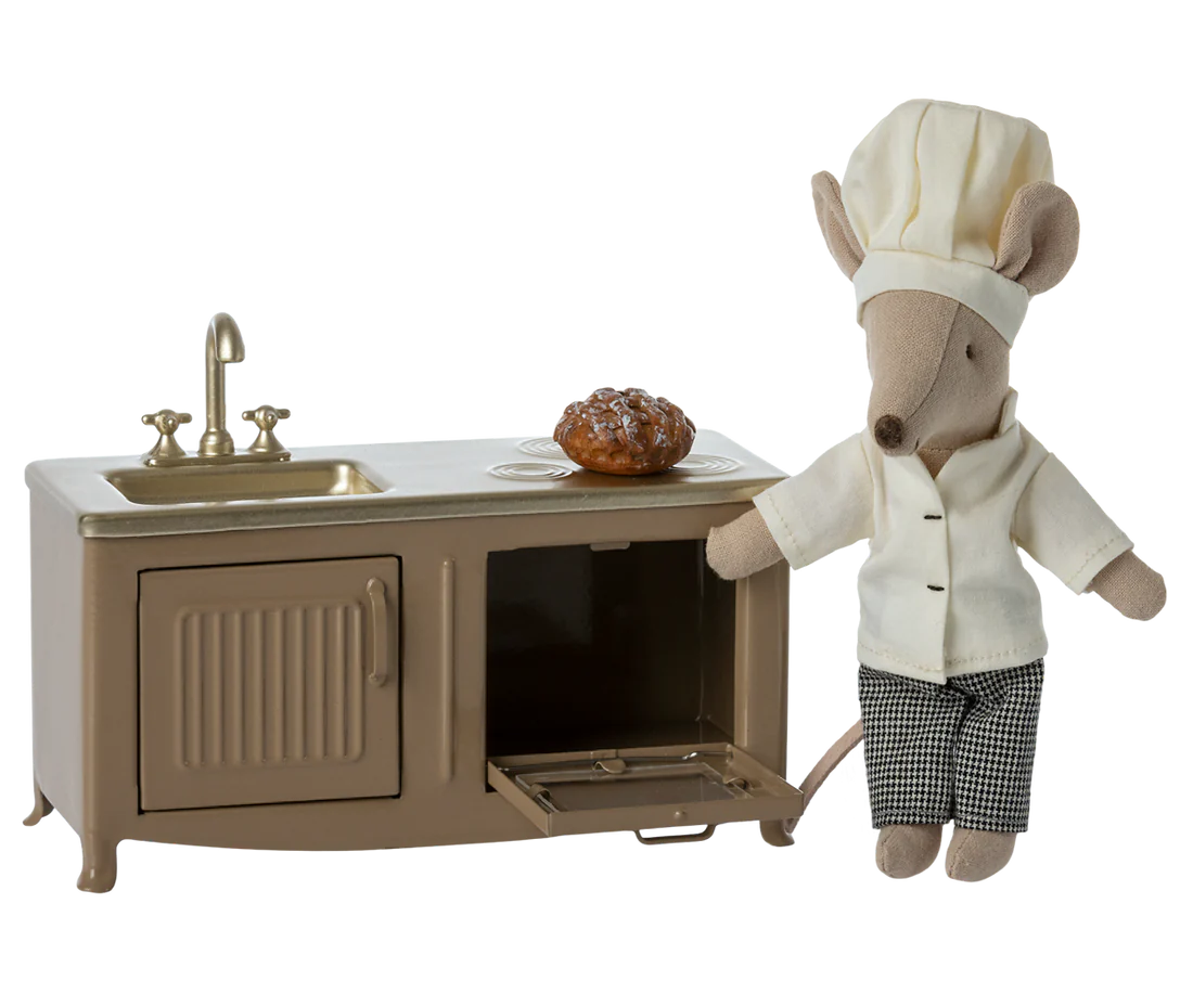 Cozinha pequena castanha