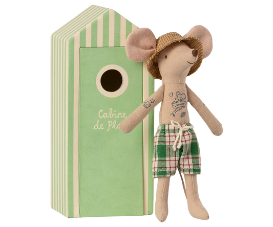 Ratinho na cabana de praia, pai