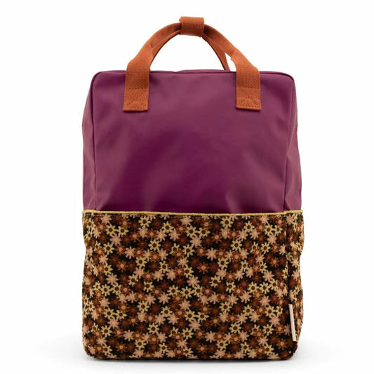 Mochila grande florzinhas roxo