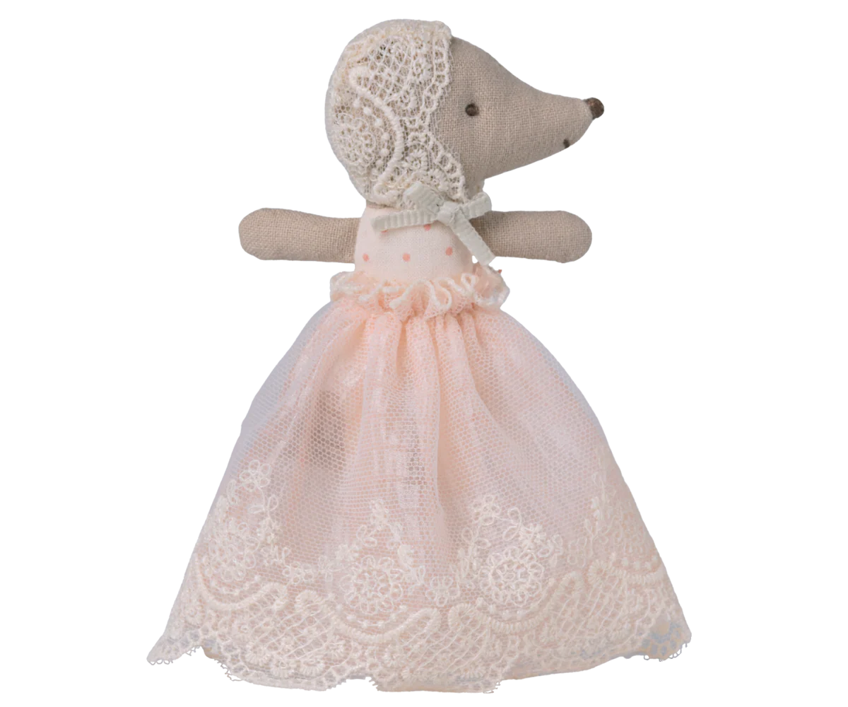 Ratinha bebé com roupa de festa – Rosa pastel