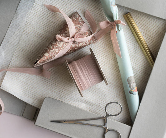 Papel de embrulho blossom rose