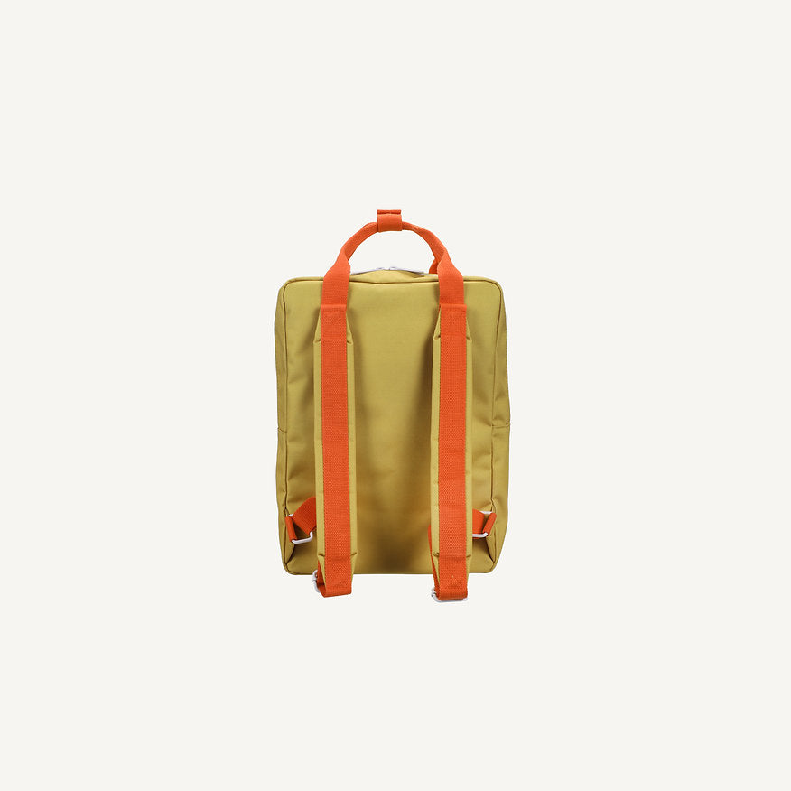 Mochila grande amarela envelope castanho quadradinhos