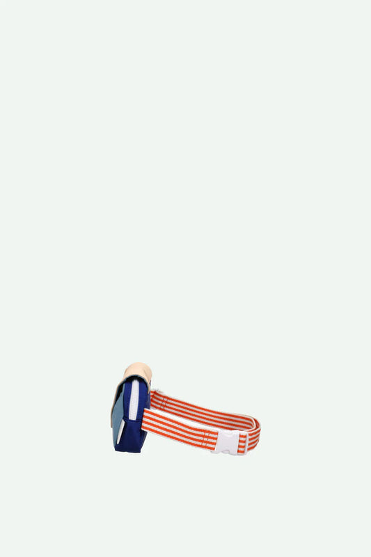 Bolsa cintura pequena envelope azul e bege