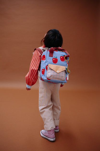 Mochila pequena maças envelope xadrez