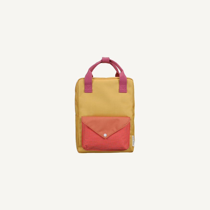 Mochila média amarela envelope laranja