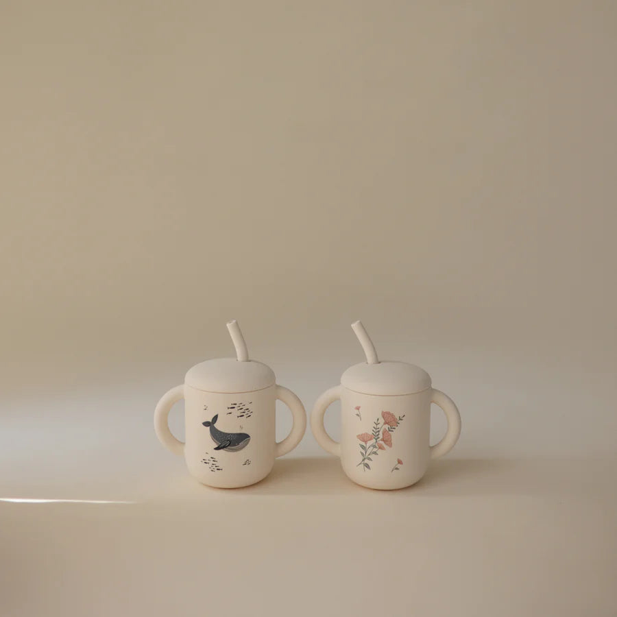 Copo silicone com palhinha whales