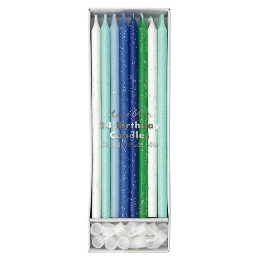 Velas compridas azuis