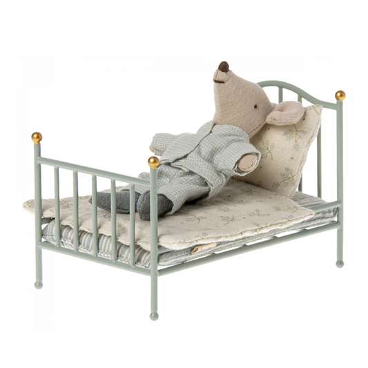 Cama metal vintage, menta