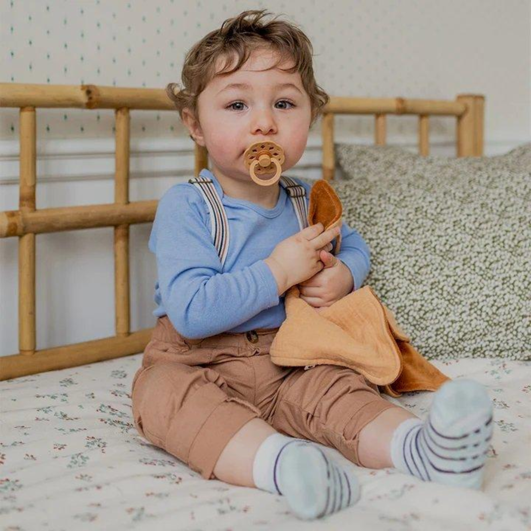 Doudou canguru azul