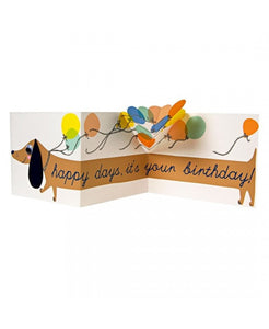 Cartão de aniversário cão salsicha